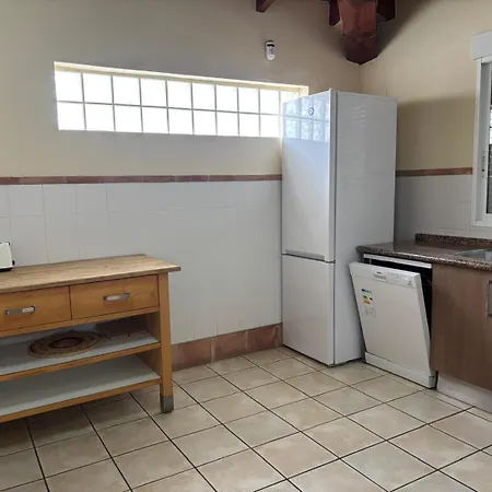 062 Almendro ヴィラ *