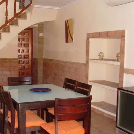 062 Almendro デニア